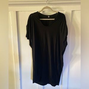 Black Uniqlo sack dress